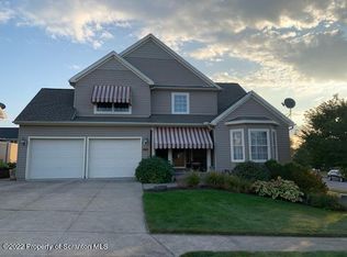 126 W Swinick Dr, Scranton, PA 18512