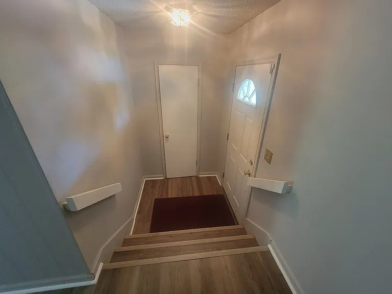 3737 Woodcock Dr — Photo 9