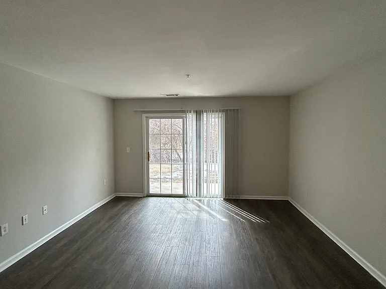 138 Hollow Tree Ridge Rd #1702 — Photo 4