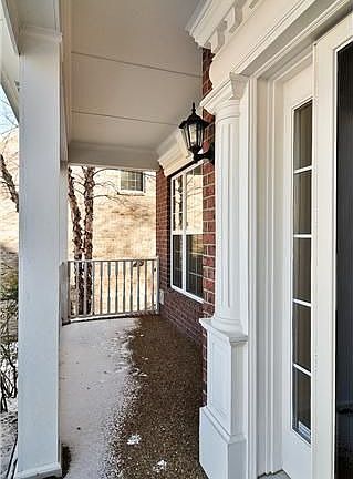 Covered rocking chair porch