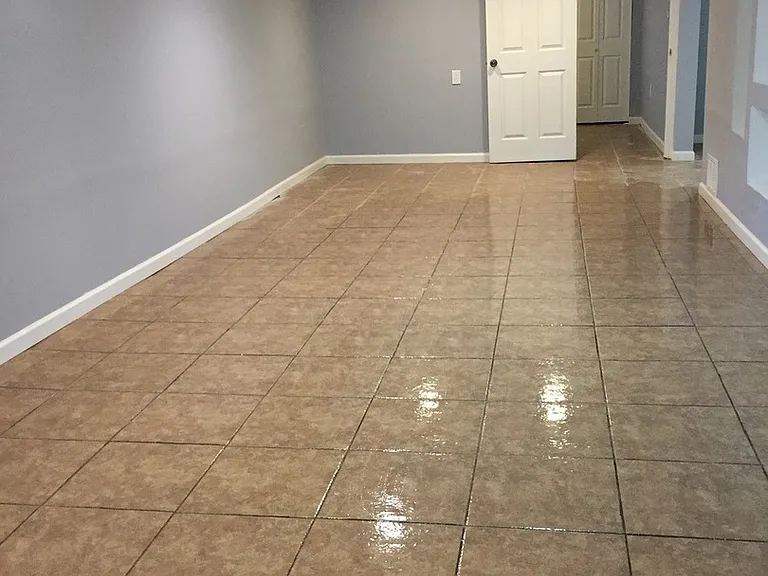 12941 S Saginaw Ave — Photo 12