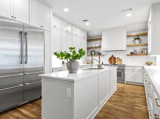 7 Royal Terrace Ct, Dallas, TX 75225