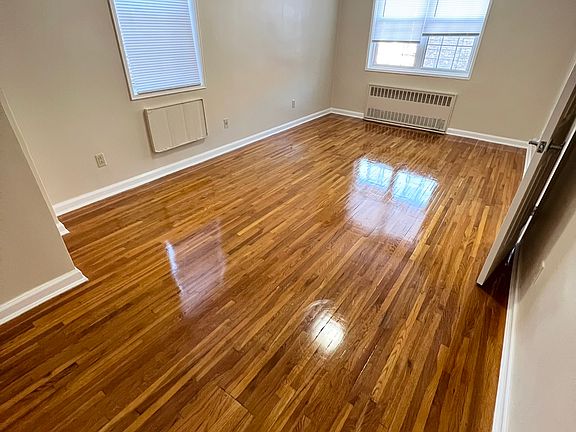 2nd image of 8815 168th St APT 9U