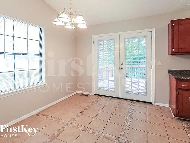 7210 Buck Creek Dr — Photo 8