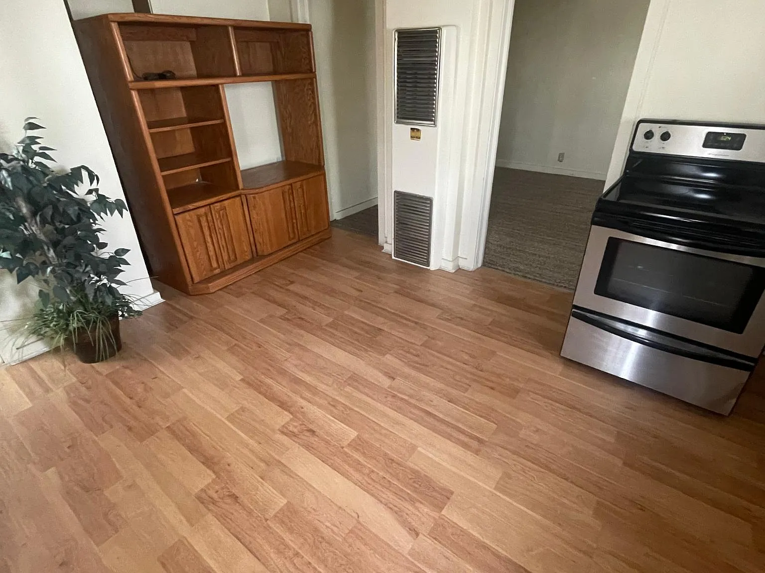 2 bed, $1,295 — Photo 2