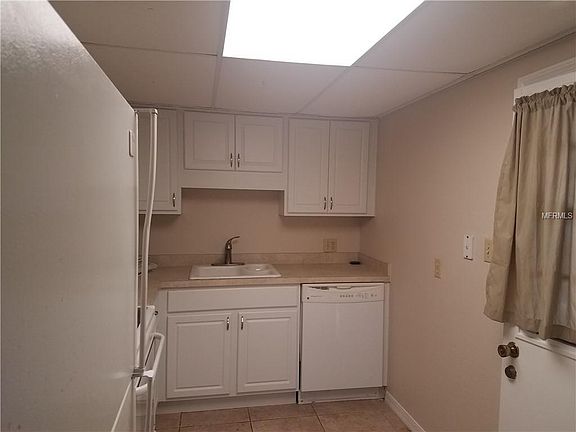3rd image of 689 W Lake Howard Dr #1C
