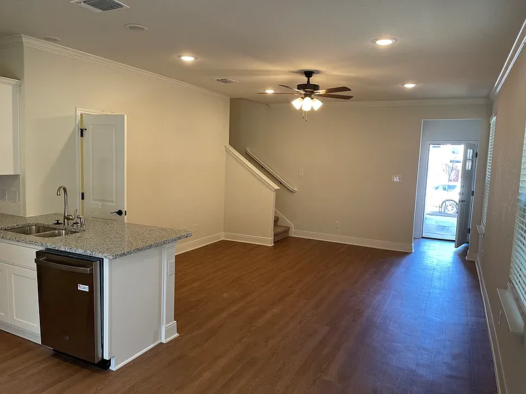 10310 Candlewood Way #102 — Photo 3