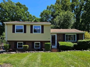 3749 Harvette Dr, North Chesterfield, VA 23237