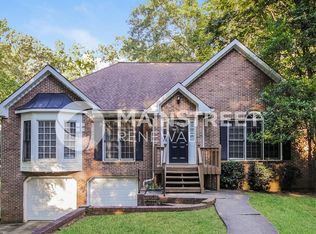 7300 White Flag Trl, Lithia Springs, GA