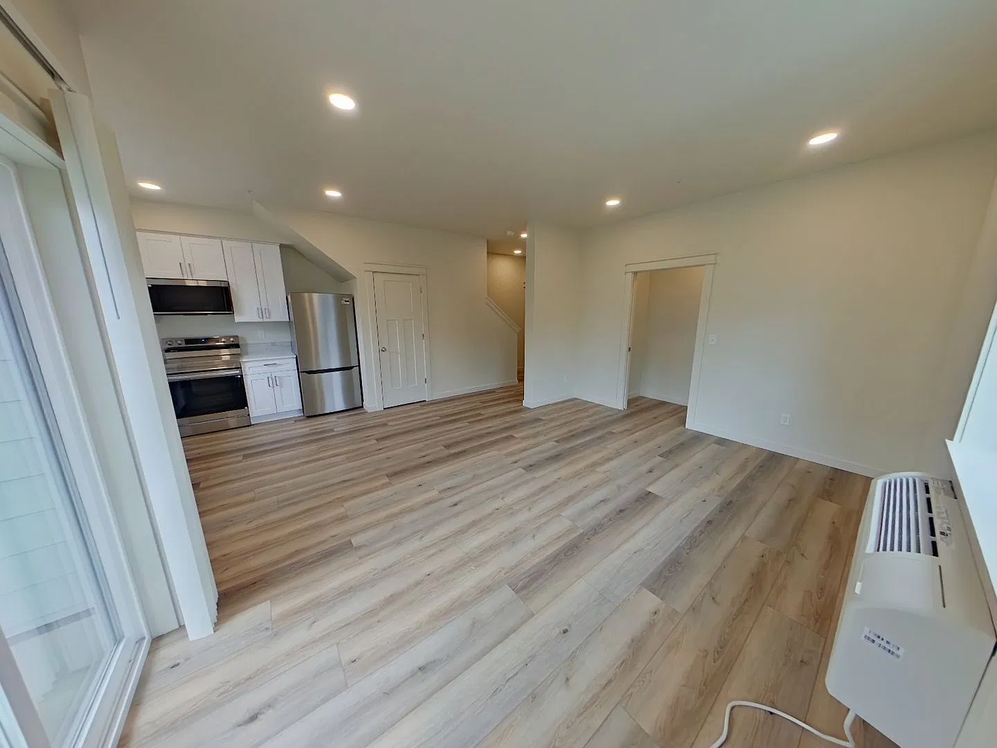 Lincoln Street Apartments — Photo 3