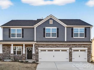 7348 Stonehouse Dr, Gastonia, NC 28056
