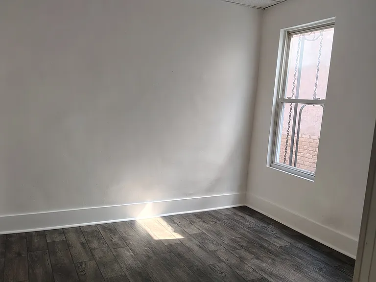 6 School St #8 — Photo 10