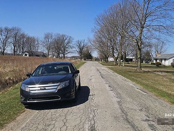 5th image of 6913 W Burt Rd