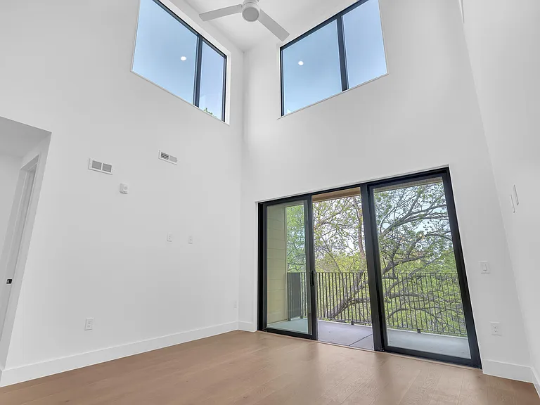29 Enterprise St #309 — Photo 4