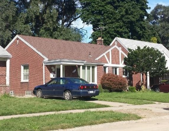 2nd image of 11323 Rutland St