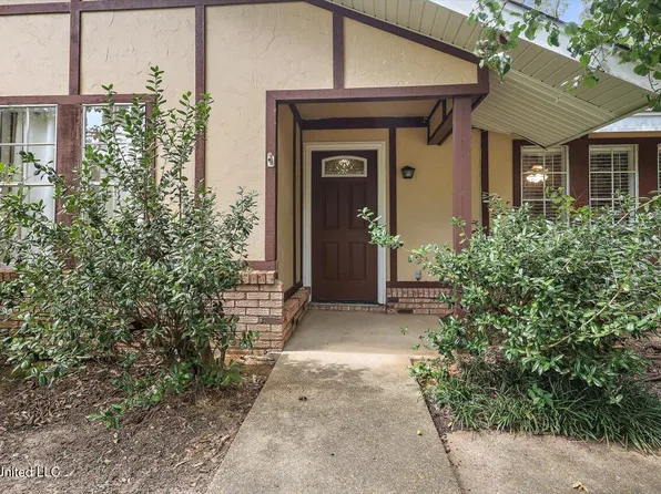 304 Trailwood Dr, Clinton, MS 39056