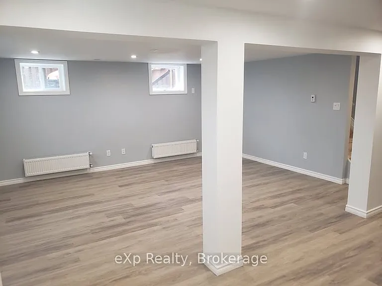 16 Orchard View Dr — Photo 3