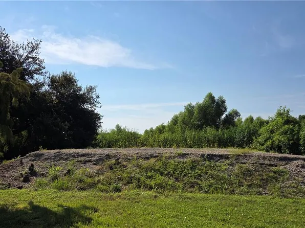 4961 Eve Lynn Dr, Lafitte, LA 70067