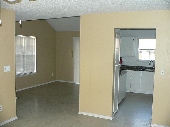 Open Concept Living /Dining