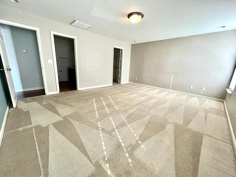 996 Applecross Dr — Photo 5
