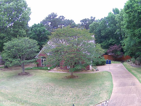 4th image of 7684 Rigmoore Point N