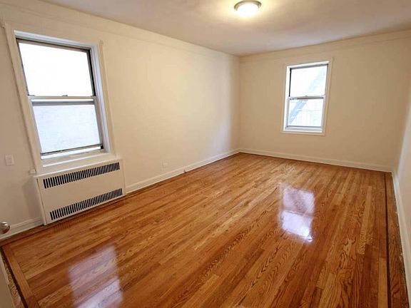 5th image of 4554 41st St APT 6B
