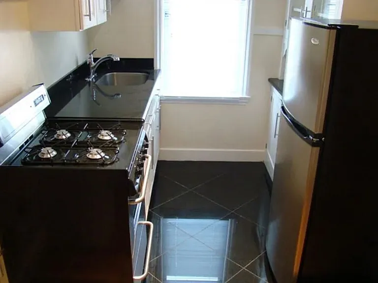 625 Leavenworth Street — Photo 5