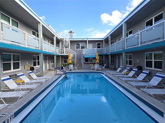 3rd image of 603 MANDALAY AVENUE #207