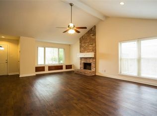 5626 Village Way Dr, Katy, TX 77493