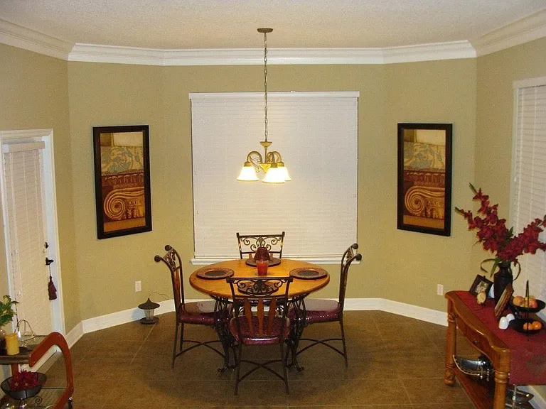 12909 Penshurst Ln — Photo 5