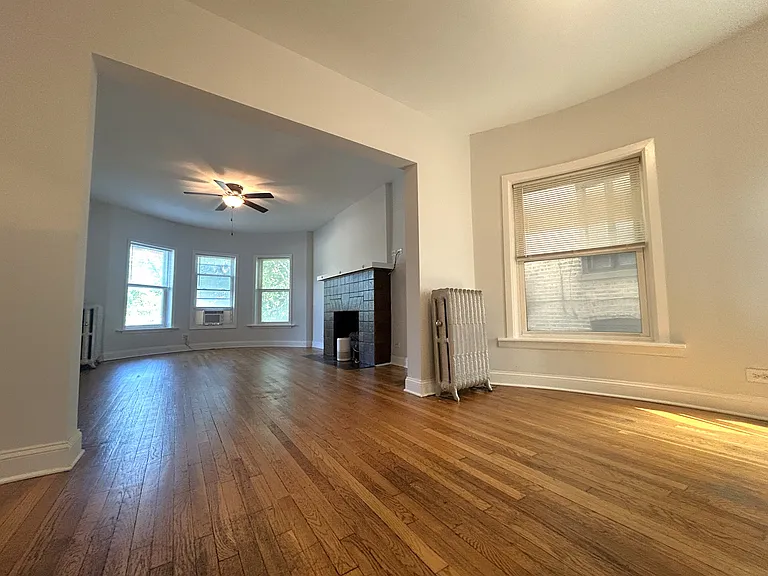 1354 N Kedzie Ave #1F — Photo 1