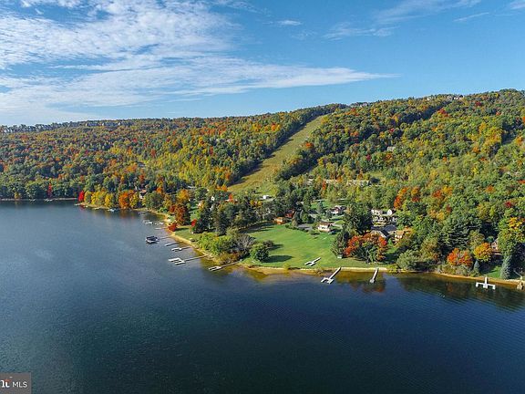 5th image of Marsh Hill Rd