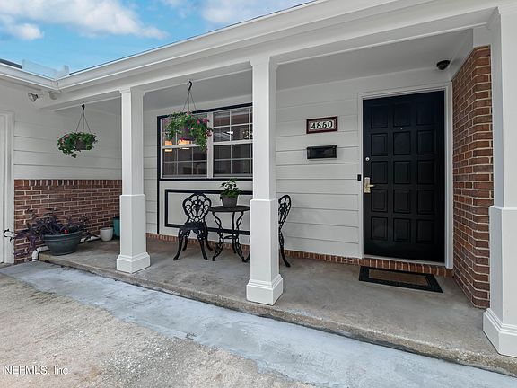 3rd image of 4850 BRIGHTON Drive