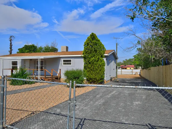 6333 Locust St NE, Albuquerque, NM 87113