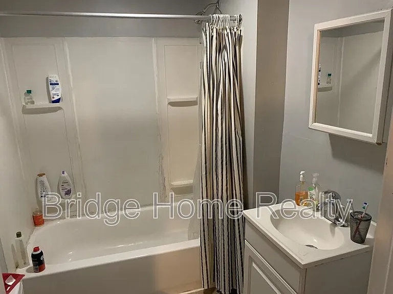 127 Margaret St — Photo 19