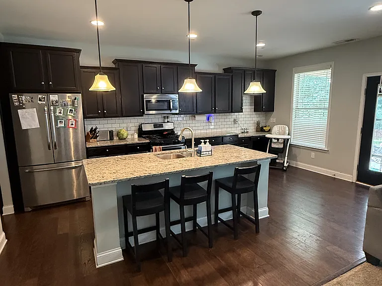 8608 Knollwood Cir — Photo 10