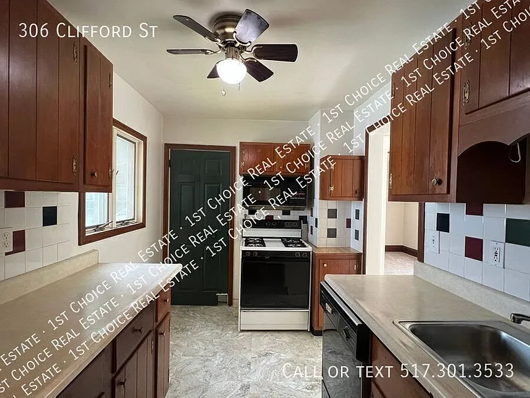306 Clifford St — Photo 6