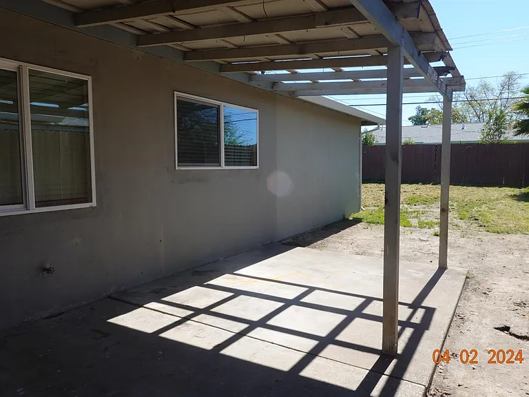 3724 Elkhorn Blvd — Photo 17
