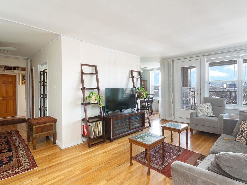1st image of 34-43 60th St #5D