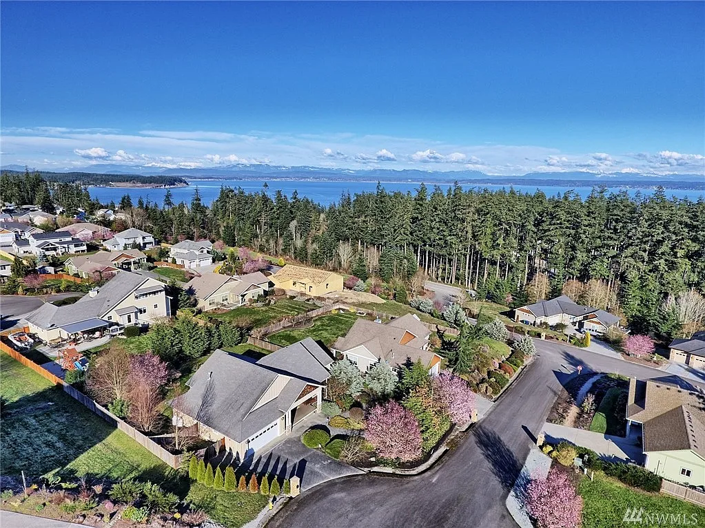 19 Zurich Ct photo 1