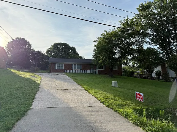 6214 Weant Rd, Archdale, NC 27263