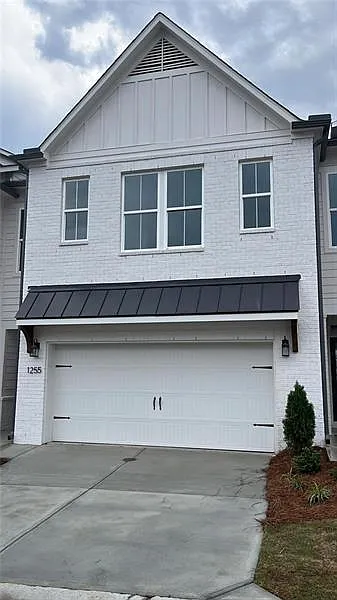 1255 Winterhaven Dr
