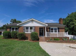 708 Springfield Dr NW, Concord, NC 28027