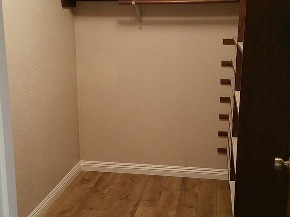 4th image of 7229 Willowbank Way