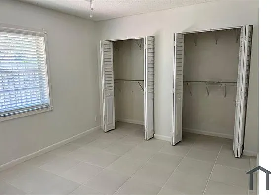 2 bed, 950 sqft, $2,595 — Photo 2