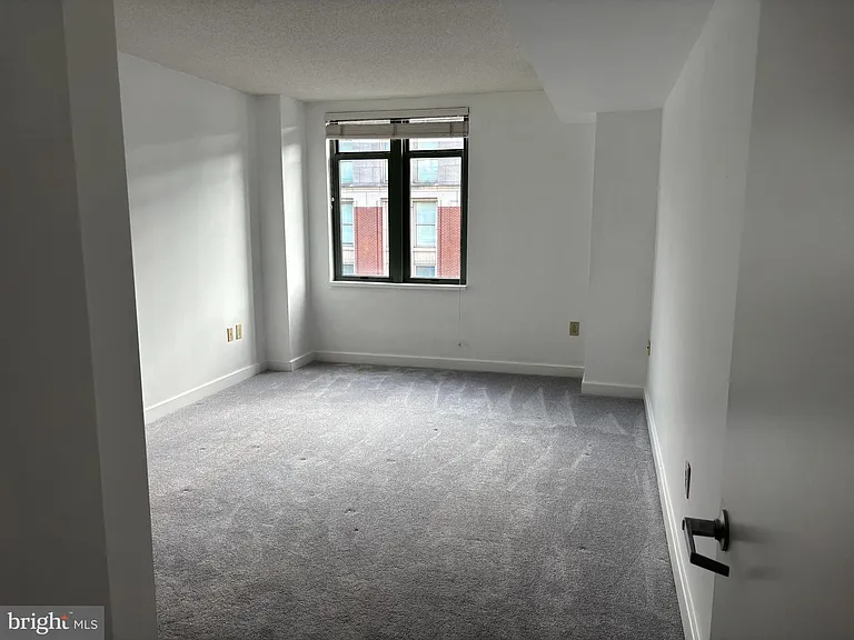 1150 Washington #K-1107 — Photo 9