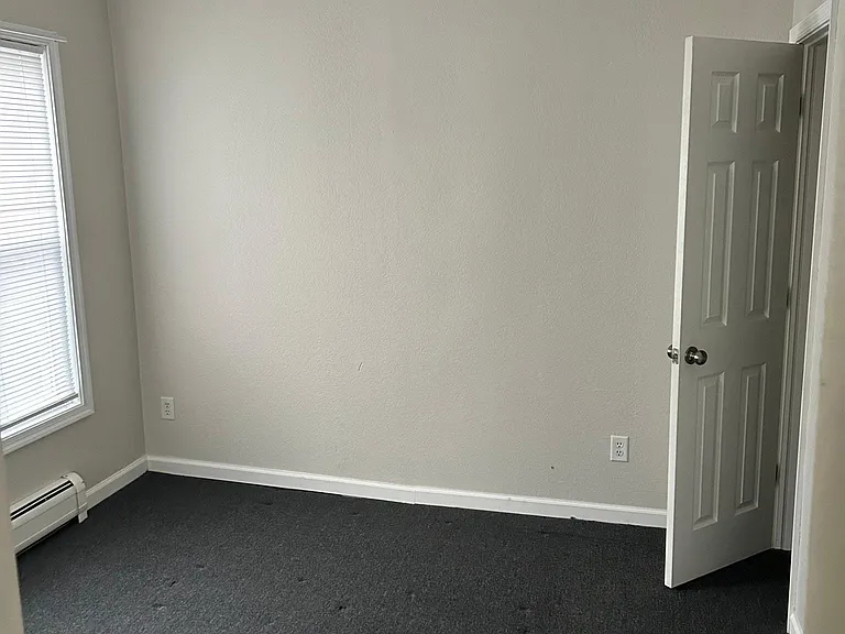 134 Clinton Ave #4 — Photo 7