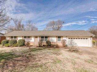 301 Shady Dr, Boiling Springs, SC 29316