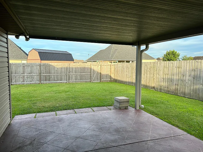 15592 Magicstone Ave — Photo 10