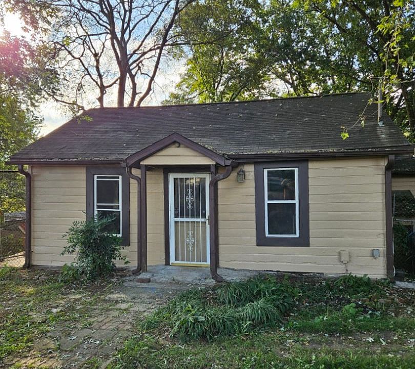 1st image of 198 Hillview Ave